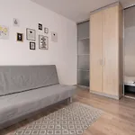 Apartman King Care With A/c *